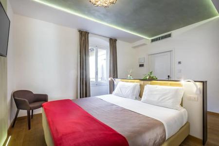 La Scaletta Al Ponte Vecchio - 3