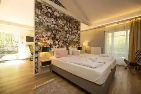Little Suite Apartments - 42
