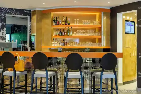 ibis Styles - 7