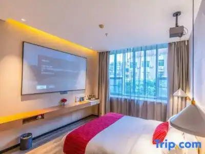 Tropic Towers Apartments - 33