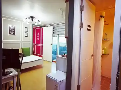 Han River Residence & Guesthouse in Seoul - 80