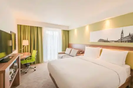 Hampton by Hilton Munich City West - 3