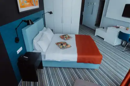 ApartTangerine - 3