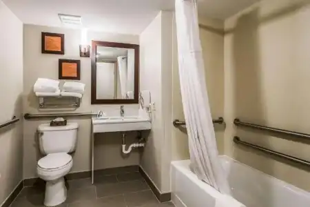 Comfort Inn & Suites Chattanooga West - Lookout Mountain - 32
