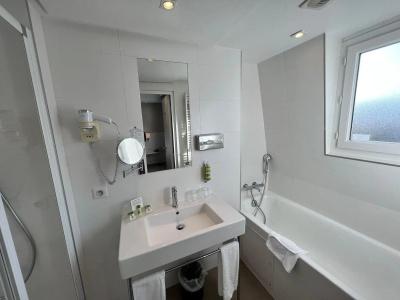 Holiday Inn Paris - Auteuil by IHG - 77