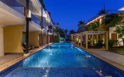 La Flora Resort Patong - 1