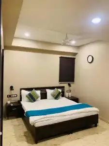 Aiwan-e-Shahi - 31