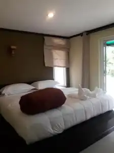Lung Pod 9 resort - 2