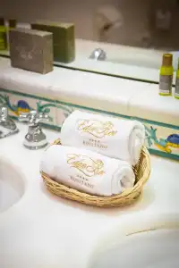 Eden Roc - 40