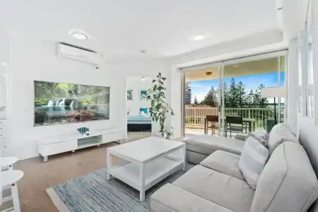 Crystal Bay on the Broadwater - 366