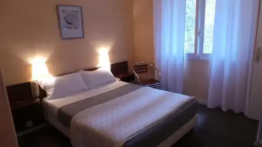 Hôtel Le Cambronne - 31