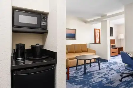 Fairfield Inn And Suites By Marriott Boca Raton - 40