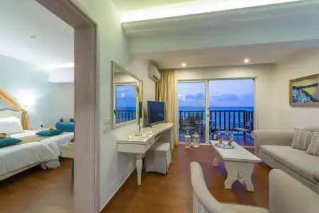 Alexander Beach & Village Resort - 4