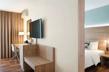 Courtyard by Marriott Dresden - 54