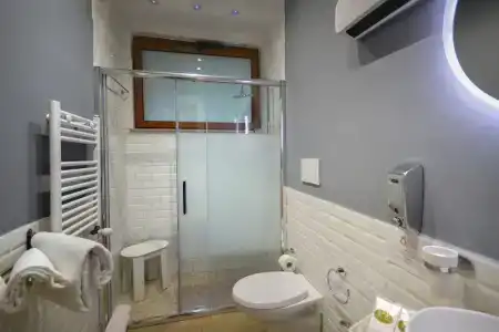 B&B Sorrento Queen - 53