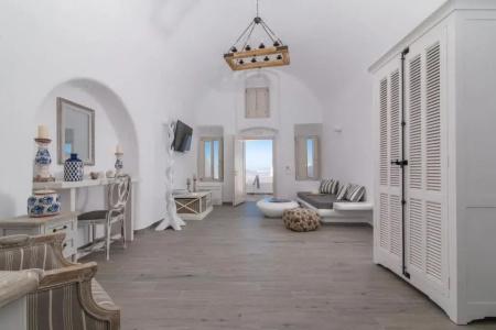 Angel Luxury Suites - 3