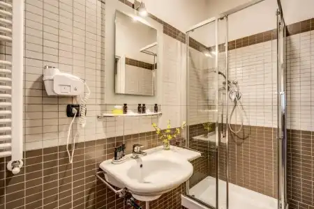 Gravina Suite Frattina - 100