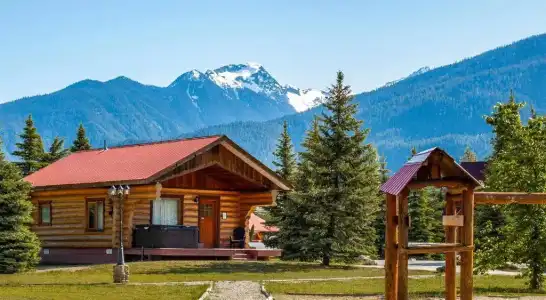 Glacier House Resort - 64