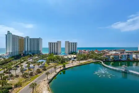 The Terrace at Pelican Beach - 17