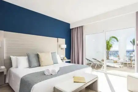 Royal Palm Resort & Spa - Adults Only - 25