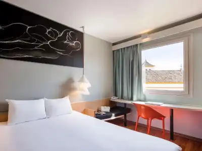 ibis Sevilla - 34