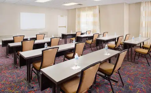 Residence Inn Houston-West University - 10