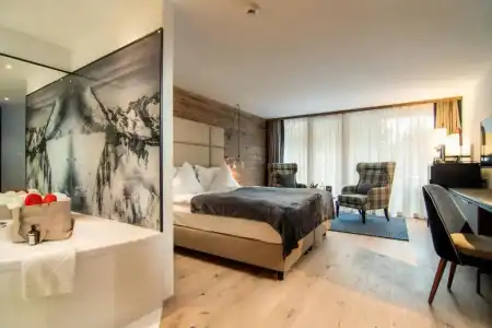 Walliserhof Grand-& Spa Saas-Fee - 56