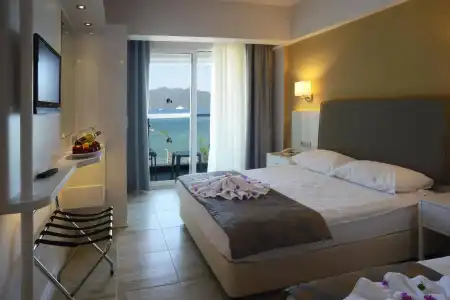 Maris Beach Otel - 4