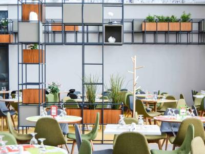 Ibis Styles Dubai Jumeira - 14