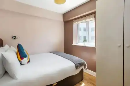 Drury Court - 91