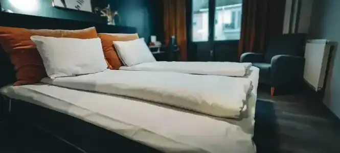 Hotell - 33