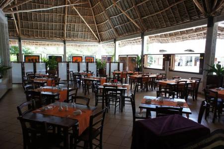 Uroa Bay Beach Resort - 36