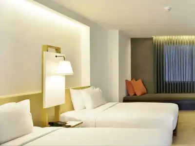 Trinity Silom - 3