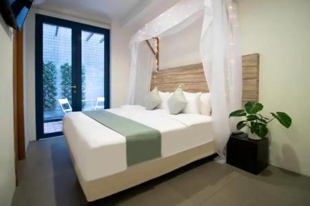 Victoria, a NuVe Group Collection - 145