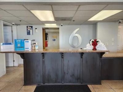 Motel 6 Sacramento, CA – Natomas & Smf Airport - 1