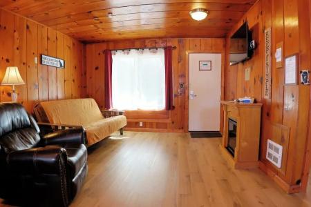 Park Motel and Cabins - 385