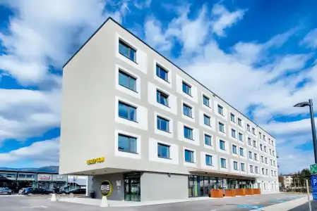 B&B Villach - 0