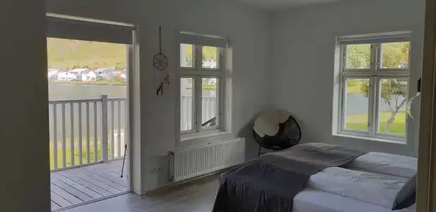 Við Lónið Guesthouse - 50