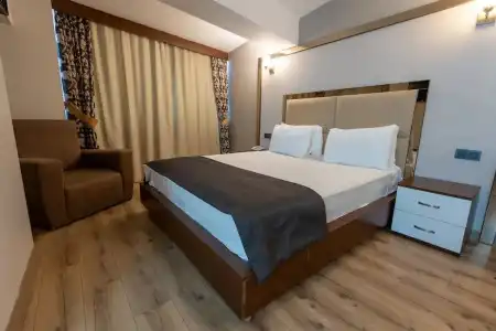 Asia Business Suites - 12
