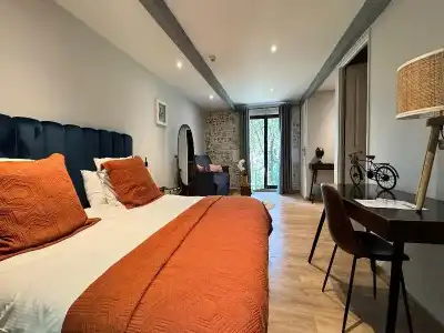 Hôtel le Galambre - 98