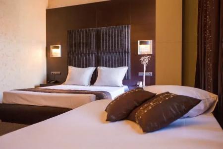 Aion Luxury - 24