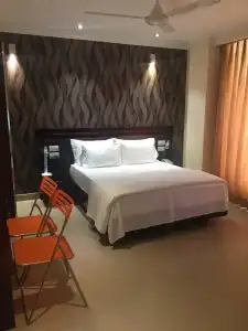 Splendid Holiday Guest House - 31