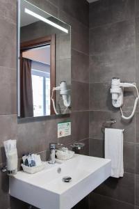 Pebbles Resort - 76