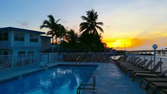 Buccaneer Quarters and Suites - 11