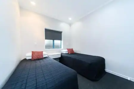 Aubyn Court Spa Motel - 42