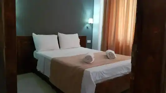 Poppy Apartments - 43