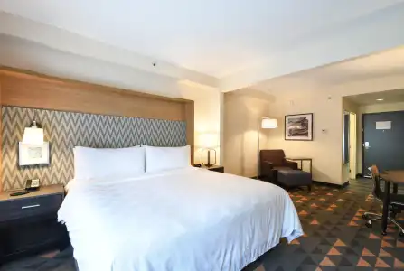 Holiday Inn Fredericksburg Conference Ctr, an IHG (Ex. Wingate by Wyndham Fredericksburg) - 5