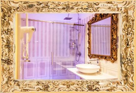 Impero Vaticano Suites Guest House - 190