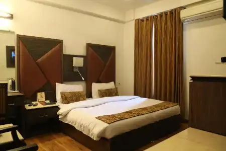 Sunstar Heights - 11
