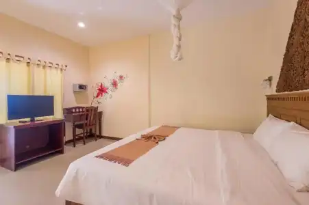 Twin Bay Resort - 278